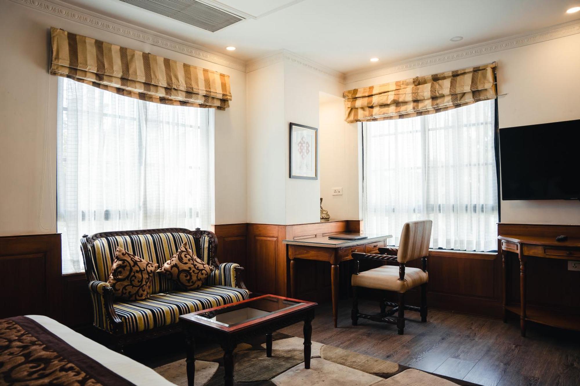 Maya Manor Boutique Hotel By Kgh Group Kathmandu Exterior foto